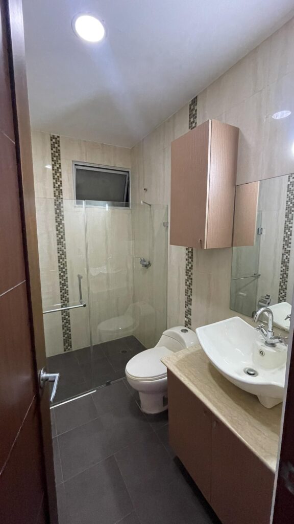 217092b4-ec76-47b1-8761-5e24d29e6f84